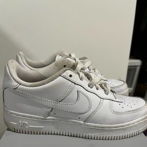 Size 4Y used air force ones